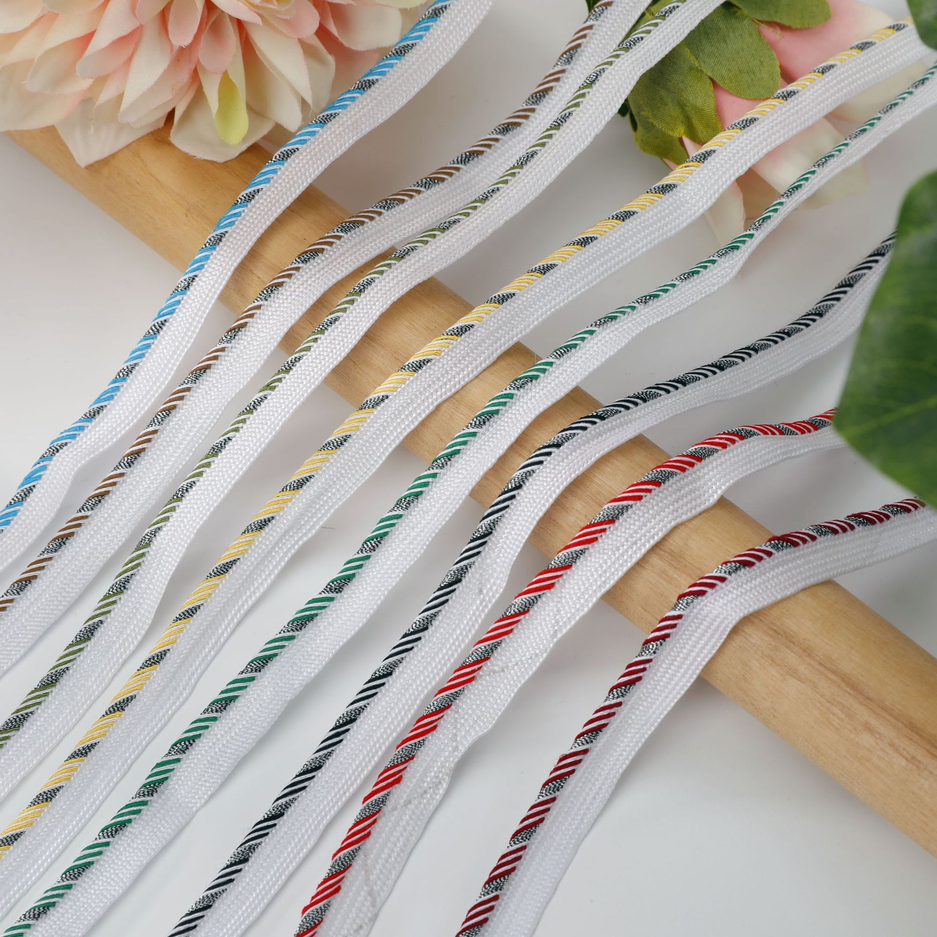 ริบบิ้นแต่งขอบเสื้อผ้าสีขาวพื้ - Textile And Sewing Supply บทวิจารณ์และราคา